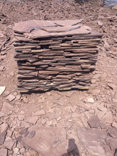 Плитняк лемезит бордовый для цоколя 1,5-2 см купить в Зеленограду