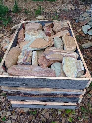 Златолит жёлтый, жёлто-зелёный глыбки и валуны для ланшафтного дизайна купить в Зеленограду