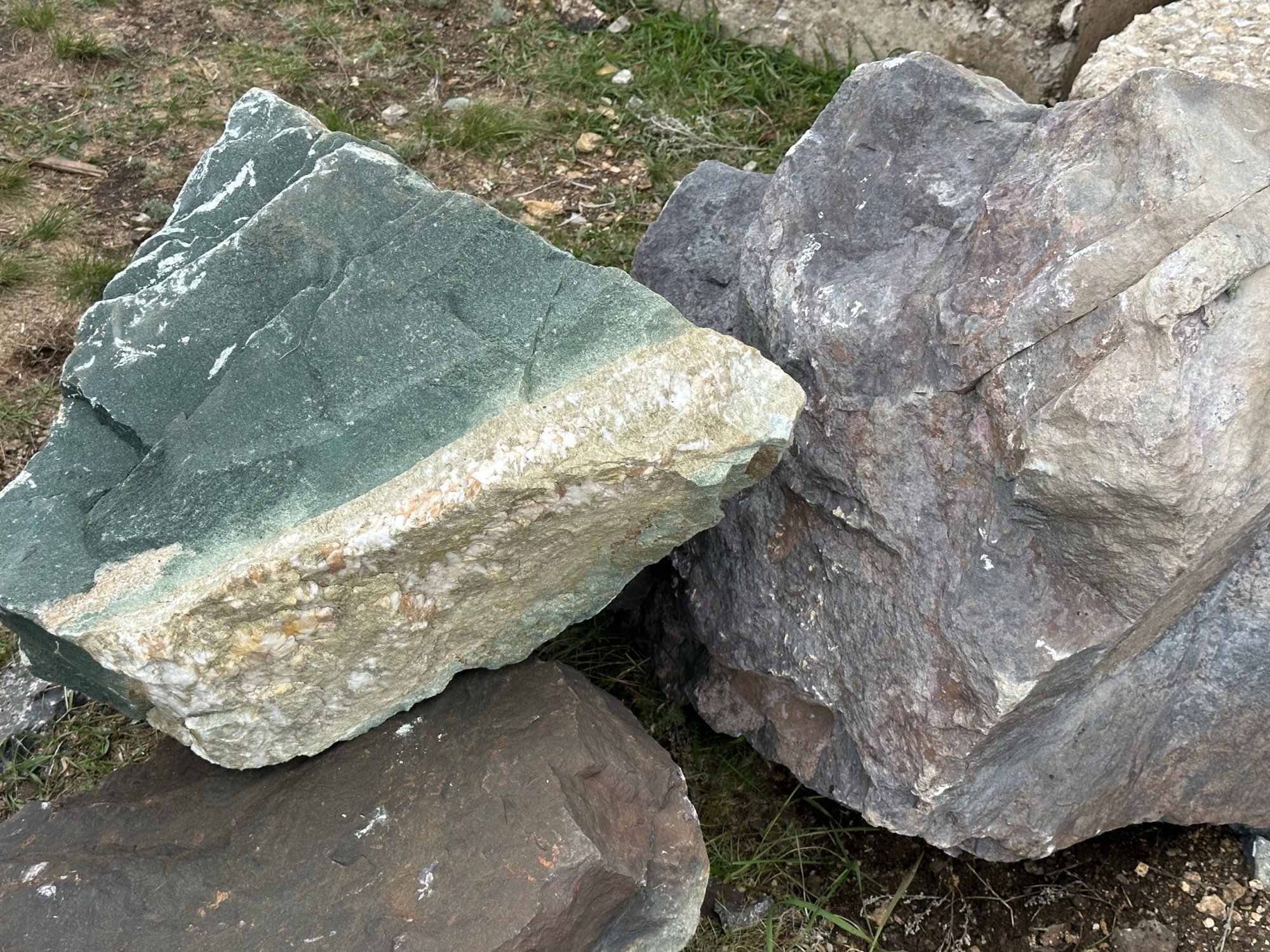 Камни для ландшафтного дизайна зелёные 10-60 килограмм купить в Зеленограду