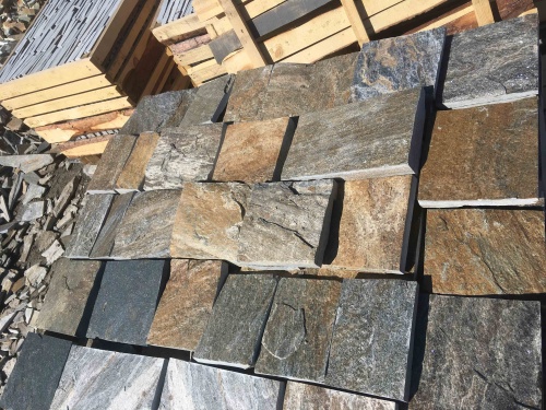 Плитка пилёная златолит Уральский для цоколя, отмостки купить в Зеленограду