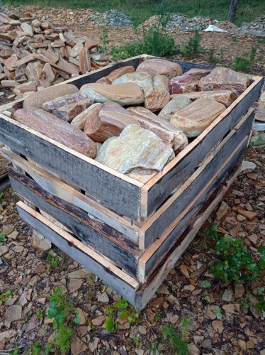 Златолит жёлтый, жёлто-зелёный глыбки и валуны для ланшафтного дизайна купить в Зеленограду