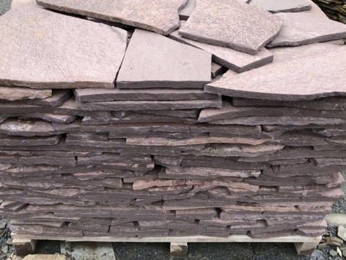 Плитняк лемезит бордовый для облицовки цоколя 20-25 мм  купить в Зеленограду