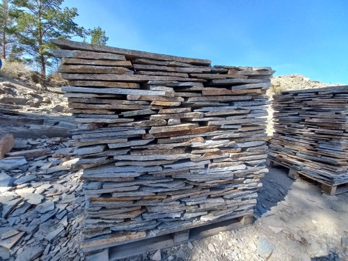 Плитняк златолит серебристый для фасада купить в Зеленограду