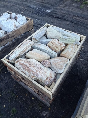 Златолит жёлтый, жёлто-зелёный глыбки и валуны для ланшафтного дизайна купить в Зеленограду