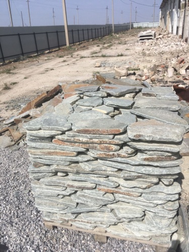 Златолит серебристый галтованный для лестниц купить в Зеленограду