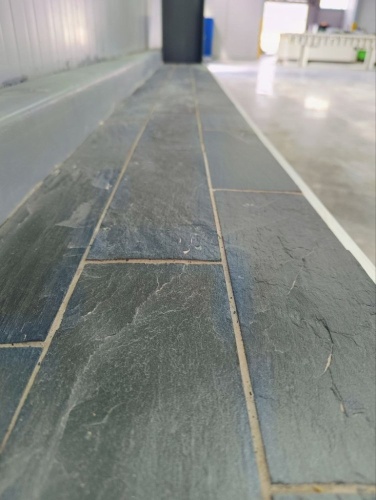 Плитка чёрная из натурального камня фасадная 30 см * 5 см, толщина 7 мм -30 мм купить в Зеленограду