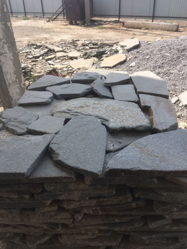 Златолит серебристый галтованный для лестниц купить в Зеленограду